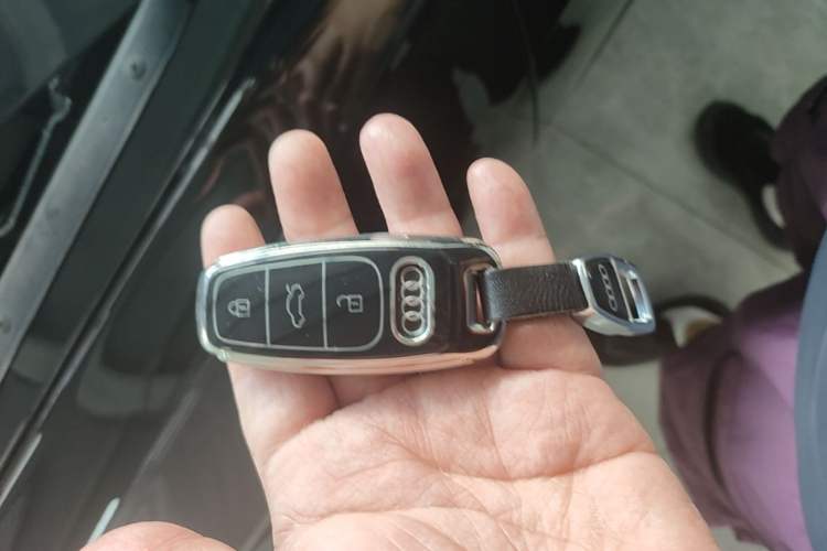 Used Audi A6L 2021 45 TFSI Prestige Elegant Edition Vehicle Key
