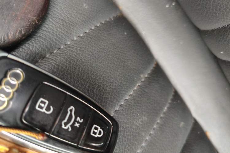 Used Audi A6L 2021 40 TFSI Luxury Prestige Edition Vehicle Key