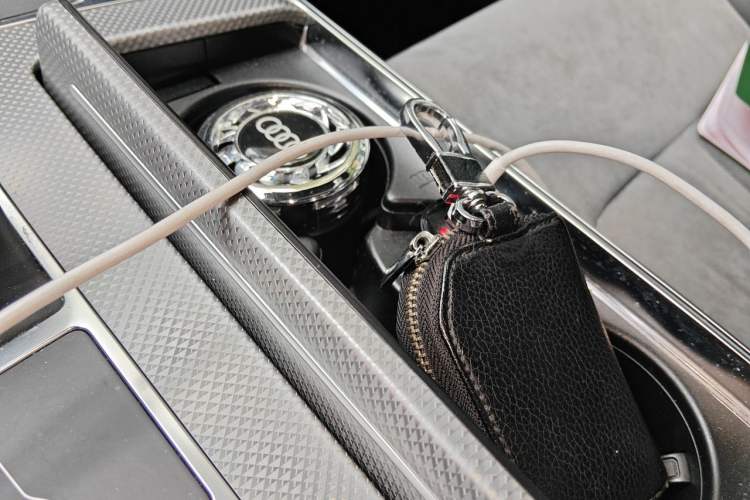 Used Audi A6L 2021 40 TFSI Luxury Dynamic Edition Vehicle Key