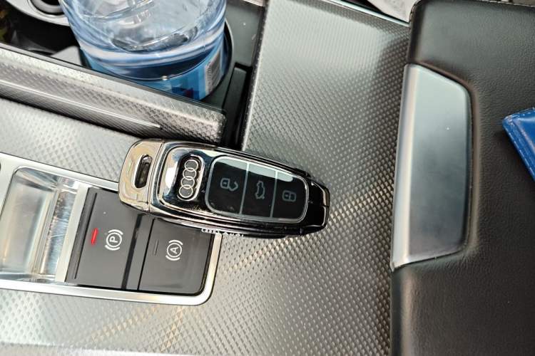 Used Audi A6L 2021 45 TFSI Prestige Dynamic Edition Vehicle Key