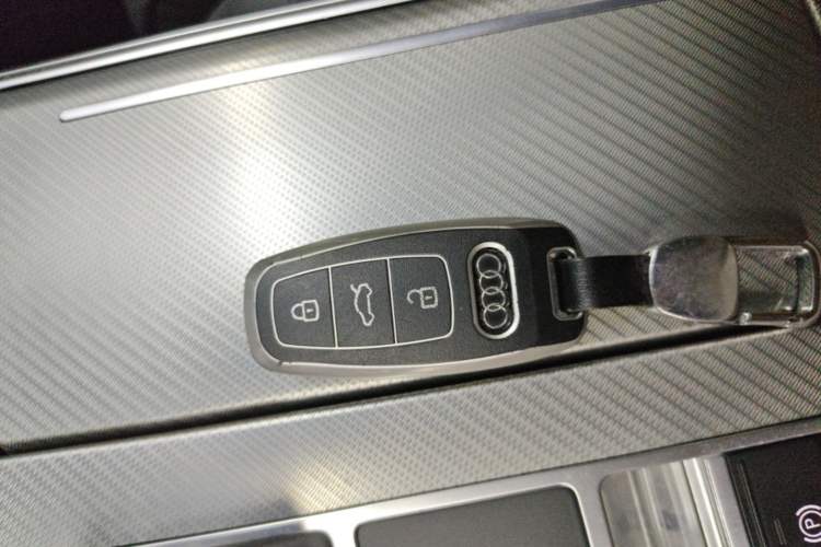 Used Audi A6L 2021 45 TFSI quattro Prestige Elegant Edition Vehicle Key