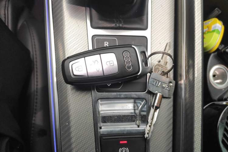 Used Audi A6L 2021 45 TFSI quattro Prestige Elegant Edition Vehicle Key