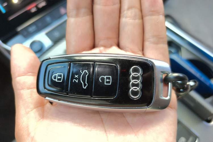 Used Audi A6L 2021 40 TFSI Luxury Dynamic Edition Vehicle Key