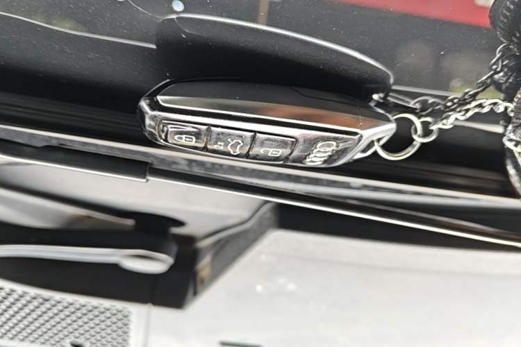 Used Audi A6L 2021 40 TFSI Luxury Dynamic Edition Vehicle Key