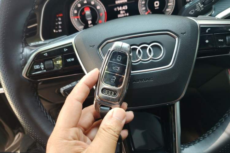 Used Audi A6L 2021 45 TFSI Enjoy Life Edition Vehicle Key