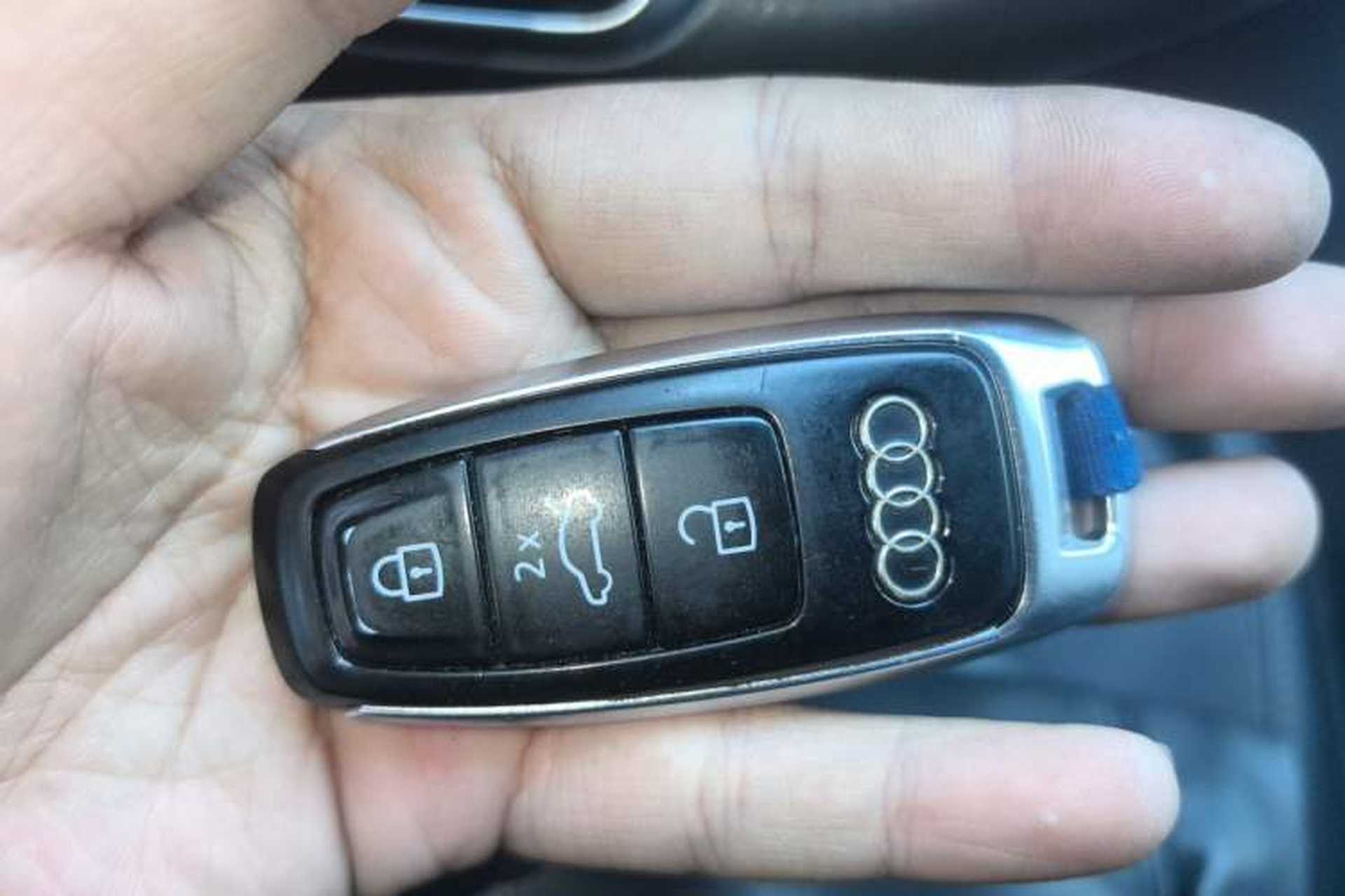 Used Audi A6L 2021 40 TFSI Luxury Dynamic Edition Vehicle Key