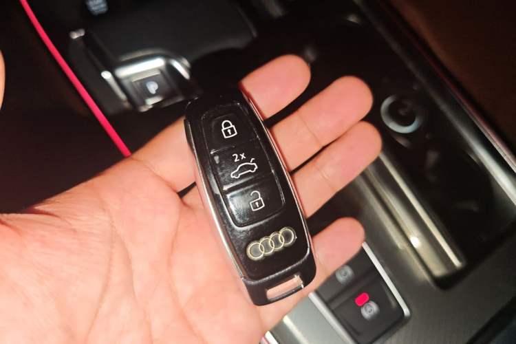 Used Audi A6L 2021 45 TFSI Prestige Elegant Edition Vehicle Key
