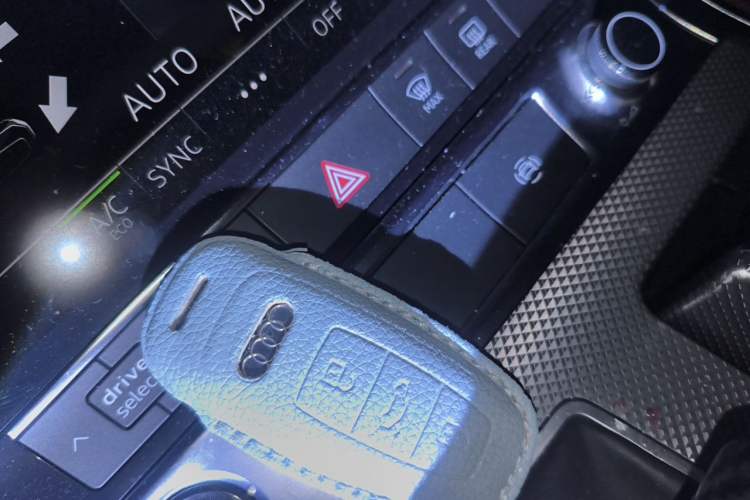 Used Audi A6L 2021 40 TFSI Luxury Dynamic Edition Vehicle Key