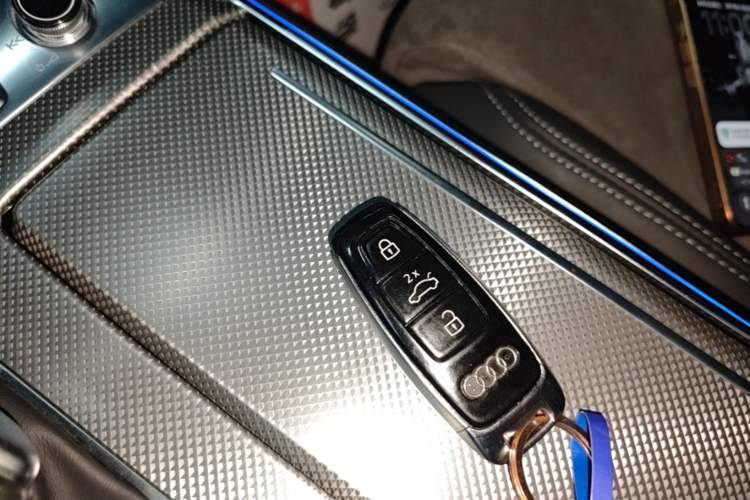 Used Audi A6L 2021 40 TFSI Luxury Dynamic Edition Vehicle Key