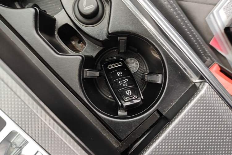 Used Audi A6L 2021 40 TFSI Luxury Dynamic Edition Vehicle Key