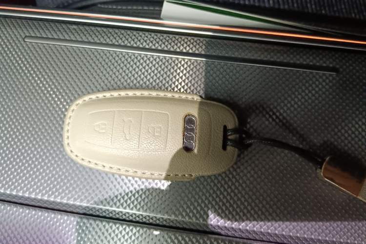 Used Audi A6L 2021 40 TFSI Luxury Dynamic Edition Vehicle Key