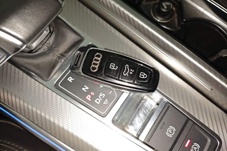 Used Audi A6L 2021 45 TFSI Prestige Elegant Edition Vehicle Key
