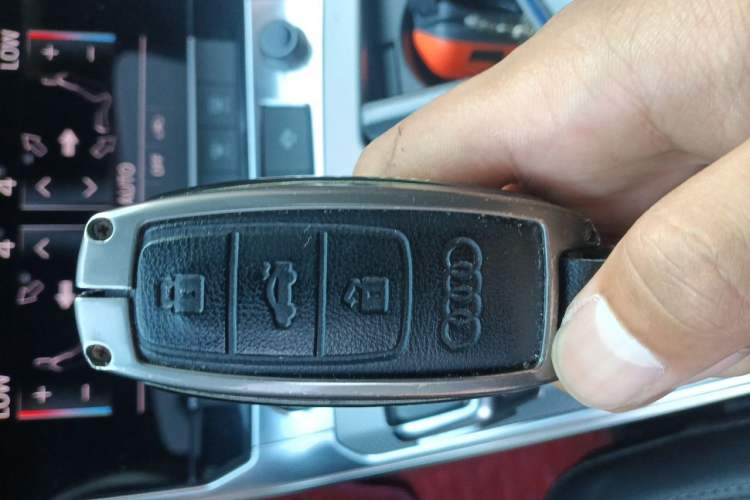 Used Audi A6L 2021 45 TFSI Prestige Dynamic Edition Vehicle Key