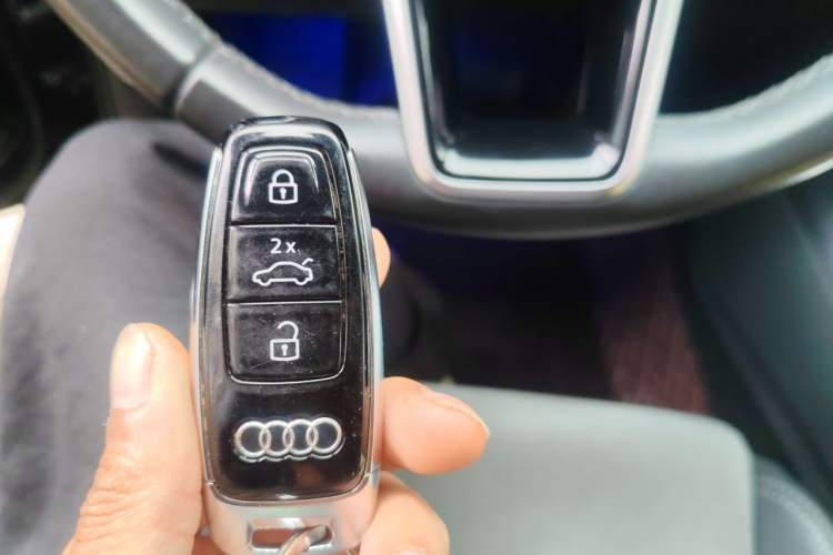 Used Audi A6L 2021 40 TFSI Luxury Dynamic Edition Vehicle Key