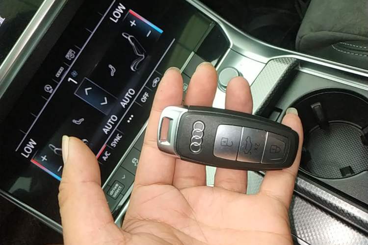 Used Audi A6L 2021 40 TFSI Luxury Dynamic Edition Vehicle Key