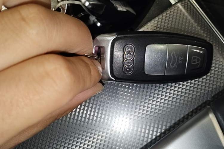 Used Audi A6L 2021 40 TFSI Luxury Dynamic Edition Vehicle Key