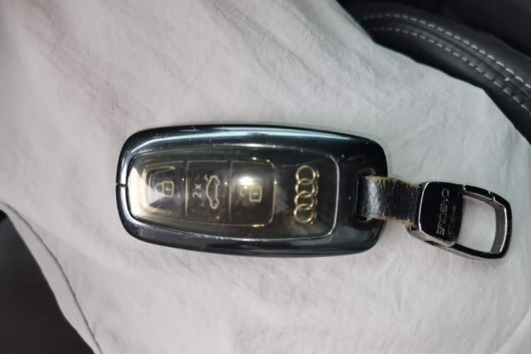 Used Audi A6L 2021 40 TFSI Luxury Dynamic Edition Vehicle Key