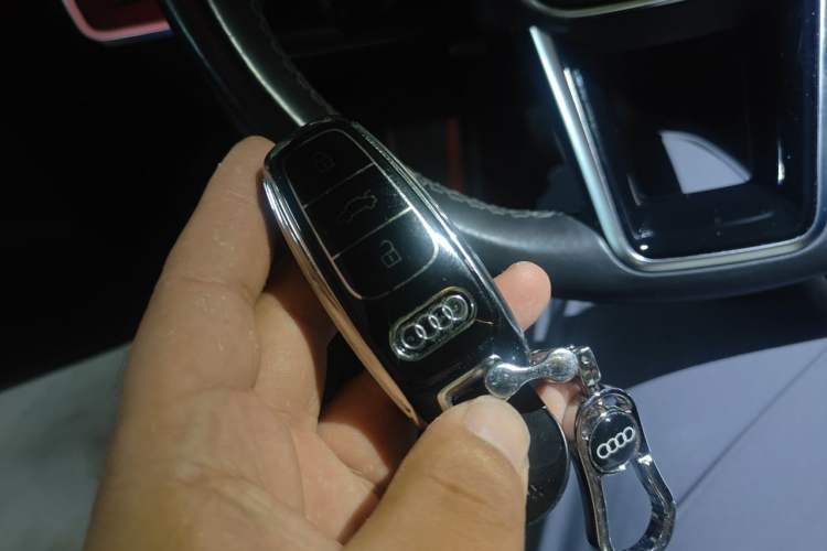 Used Audi A6L 2021 40 TFSI Luxury Dynamic Edition Vehicle Key