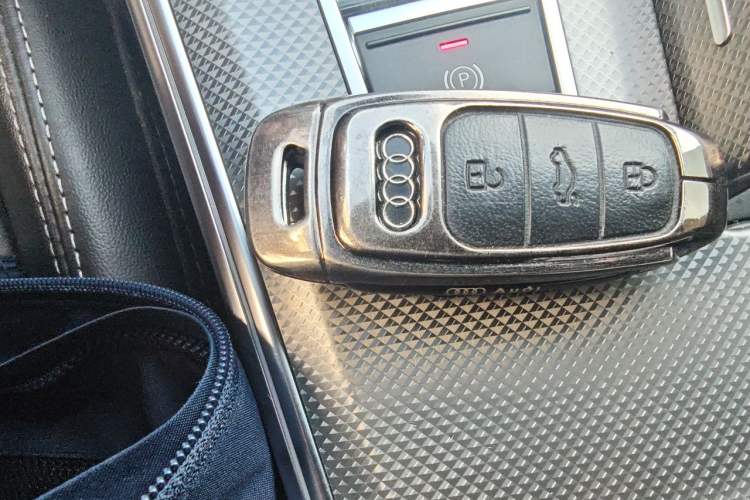 Used Audi A6L 2021 40 TFSI Luxury Dynamic Edition Vehicle Key