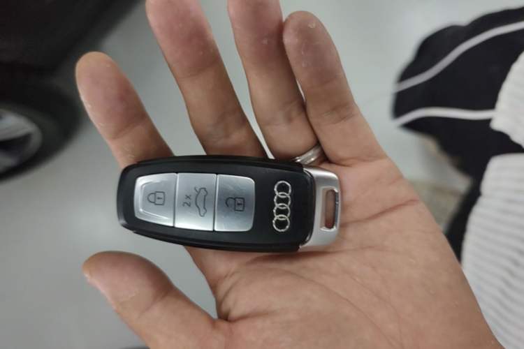Used Audi A6L 2021 40 TFSI Luxury Dynamic Edition Vehicle Key