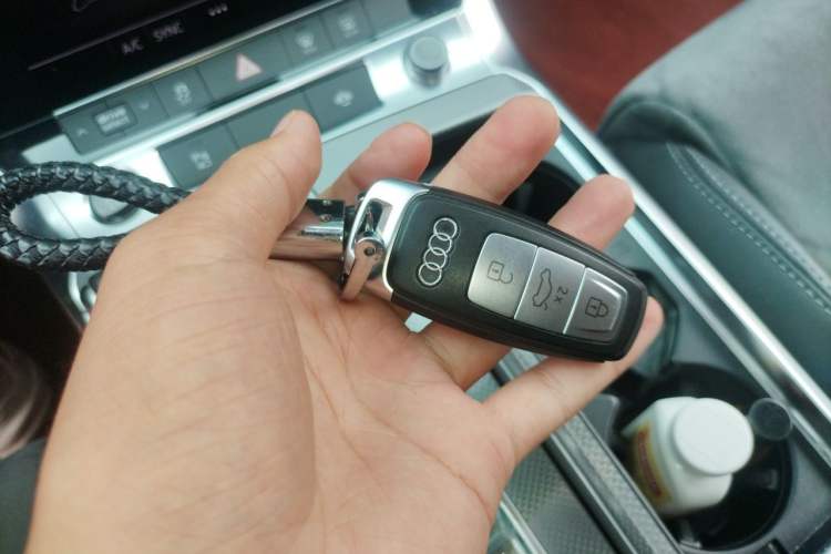 Used Audi A6L 2021 40 TFSI Luxury Dynamic Edition Vehicle Key