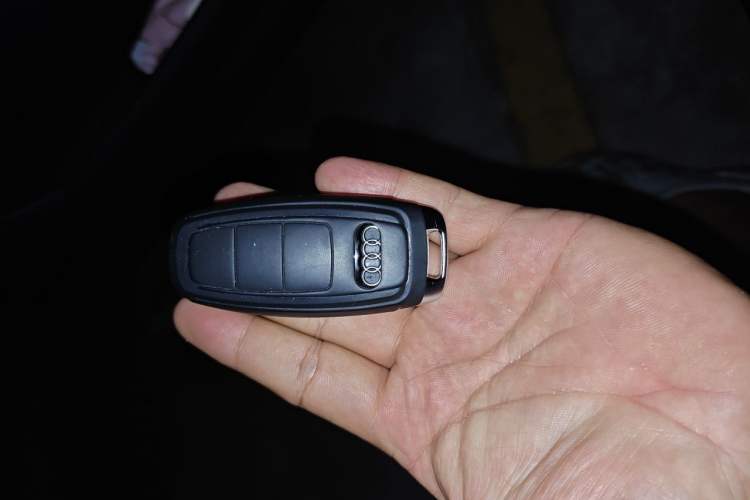 Used Audi A6L 2021 45 TFSI Prestige Dynamic Edition Vehicle Key