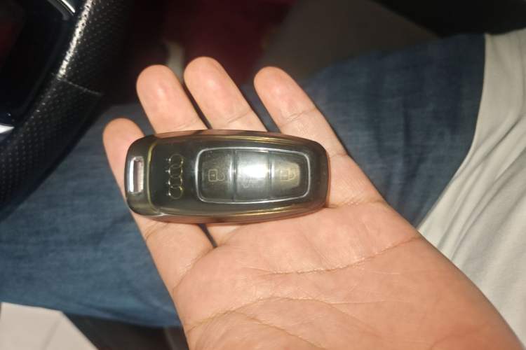 Used Audi A6L 2021 45 TFSI Prestige Dynamic Edition Vehicle Key