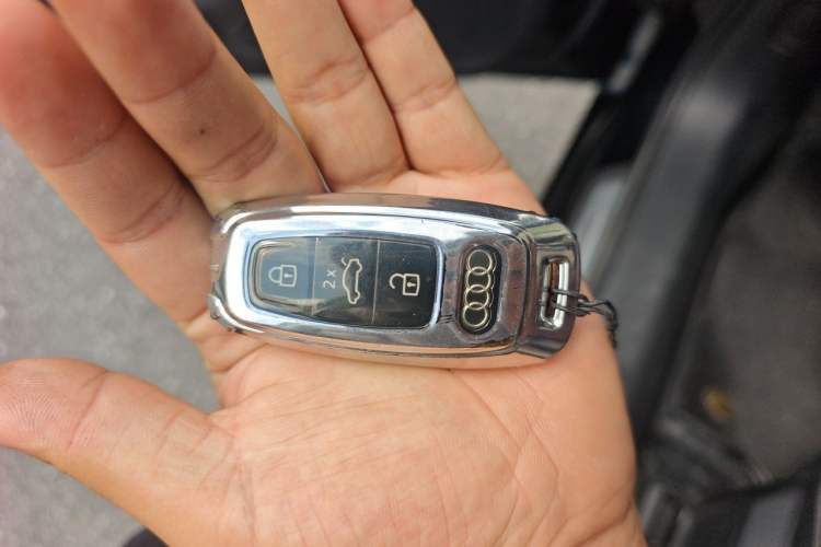 Used Audi A6L 2021 40 TFSI Luxury Dynamic Edition Vehicle Key