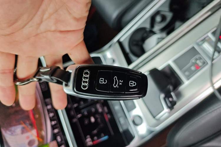 Used Audi A6L 2021 45 TFSI Prestige Elegant Edition Vehicle Key