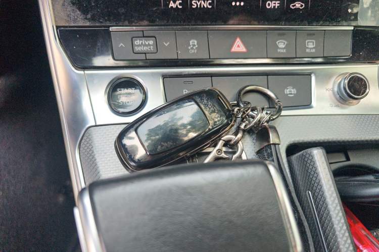 Used Audi A6L 2021 45 TFSI Prestige Dynamic Edition Vehicle Key