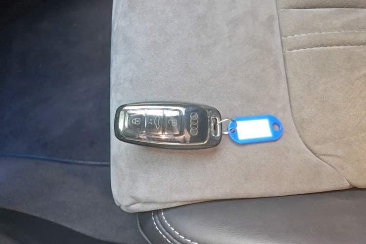 Used Audi A6L 2021 40 TFSI Luxury Dynamic Edition Vehicle Key