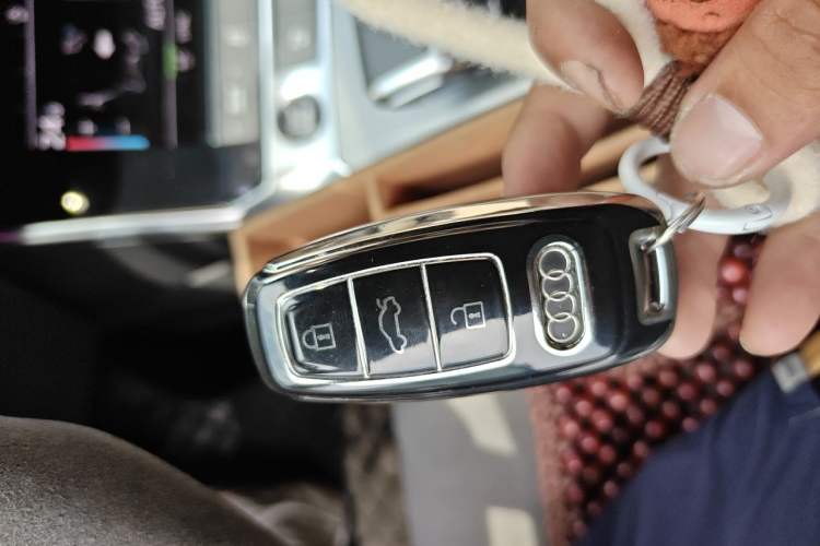 Used Audi A6L 2021 40 TFSI Luxury Dynamic Edition Vehicle Key