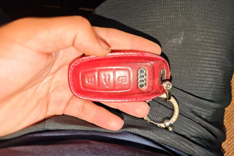Used Audi A6L 2021 40 TFSI Luxury Prestige Edition Vehicle Key