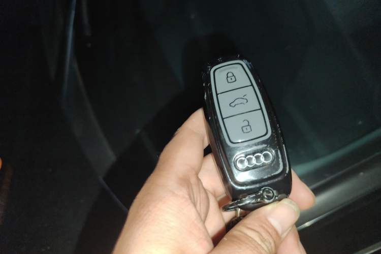 Used Audi A6L 2021 45 TFSI Prestige Elegant Edition Vehicle Key