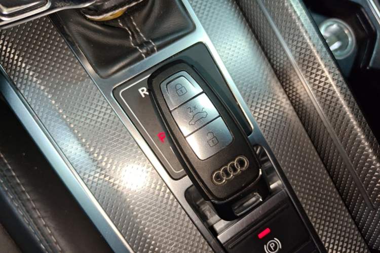 Used Audi A6L 2021 40 TFSI Luxury Dynamic Edition Vehicle Key