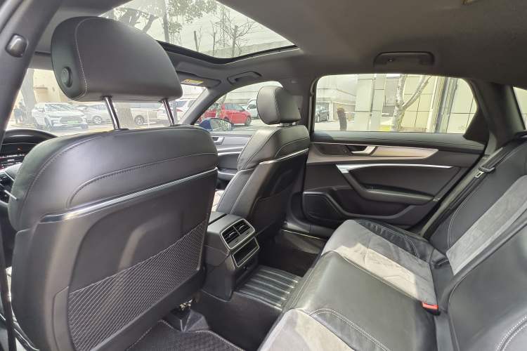 Used Audi A6L 2021 40 TFSI Luxury Dynamic Edition Interior 8