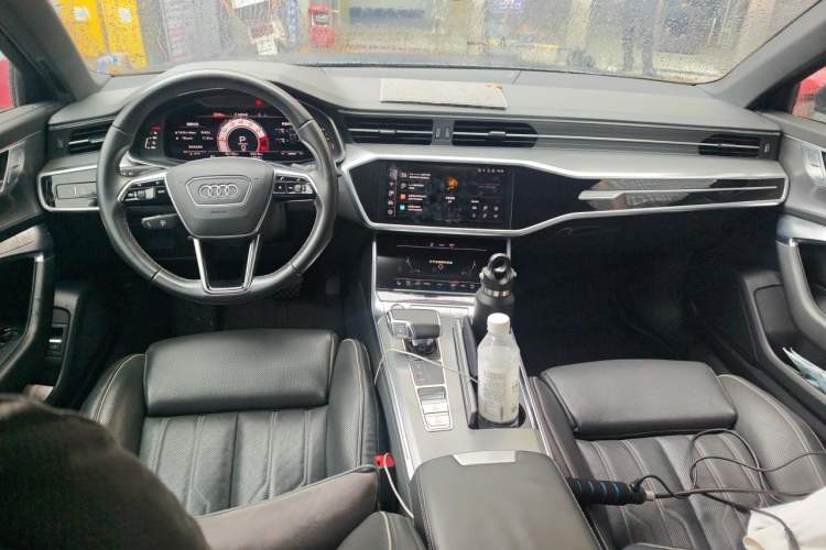 Used Audi A6L 2021 45 TFSI quattro Prestige Dynamic Edition Center Console