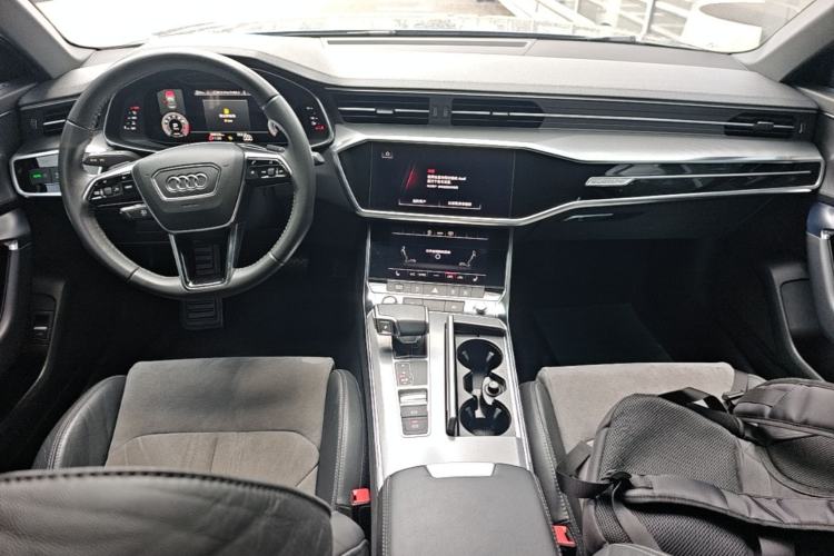 Used Audi A6L 2021 45 TFSI quattro Prestige Dynamic Edition Center Console