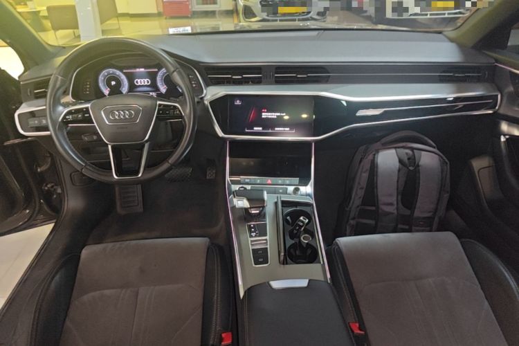 Used Audi A6L 2021 40 TFSI Luxury Dynamic Edition Center Console