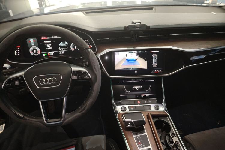 Used Audi A6L 2021 40 TFSI Luxury Dynamic Edition Center Console