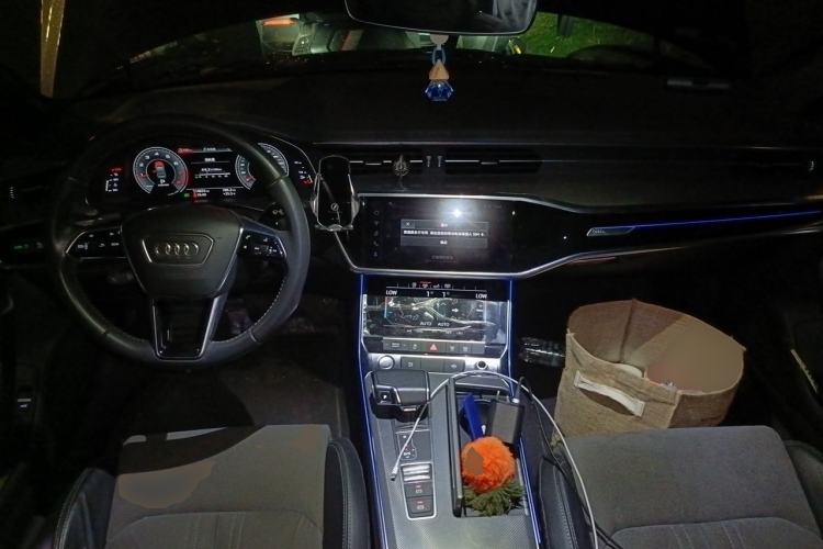 Used Audi A6L 2021 45 TFSI Prestige Dynamic Edition Center Console