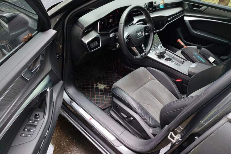 Used Audi A6L 2021 40 TFSI Luxury Dynamic Edition Driver Seat