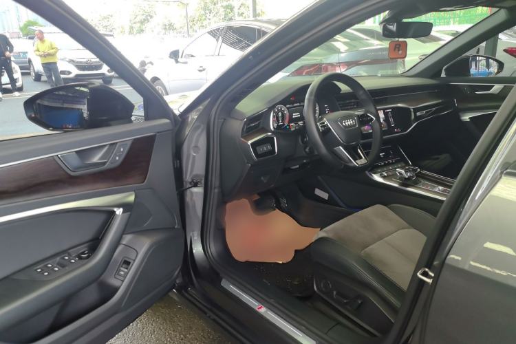 Used Audi A6L 2021 40 TFSI Luxury Dynamic Edition Driver Seat