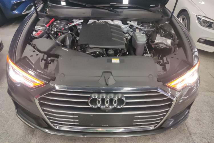 Used Audi A6L 2021 45 TFSI Prestige Dynamic Edition Engine Bay
