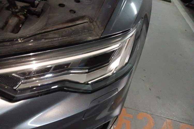 Used Audi A6L 2021 45 TFSI Enjoy Life Edition Engine Bay Left
