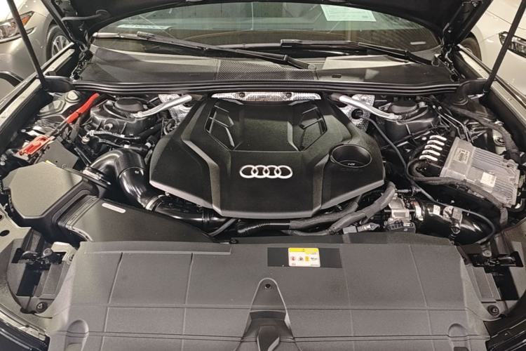 Used Audi A6L 2021 55 TFSI quattro Prestige Dynamic Edition Engine Bay