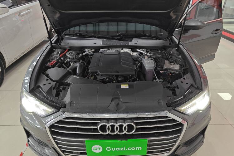 Used Audi A6L 2021 40 TFSI Luxury Dynamic Edition Engine Bay