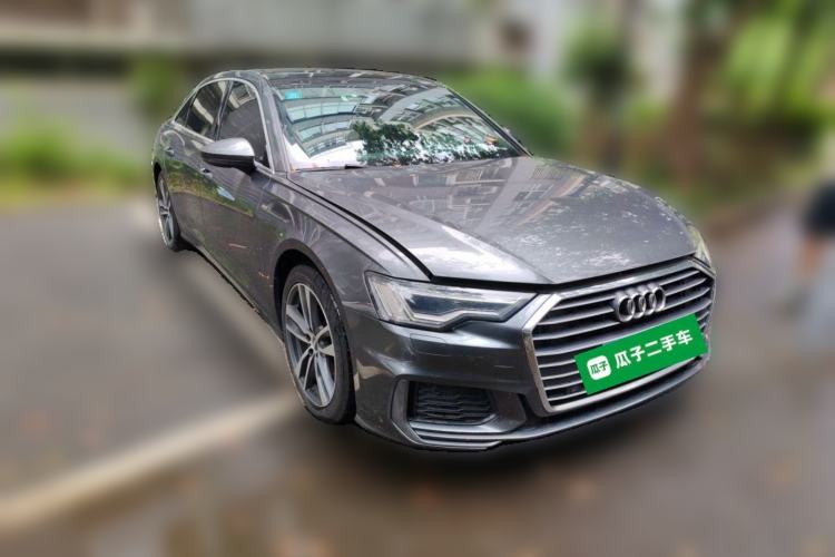Used Audi A6L 2021 40 TFSI Luxury Dynamic Edition Front Right 45 Deg