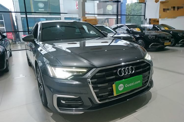Used Audi A6L 2021 40 TFSI Luxury Dynamic Edition Front Right 45 Deg