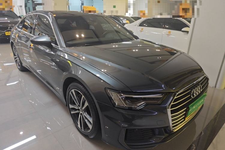 Used Audi A6L 2021 40 TFSI Luxury Dynamic Edition Front Right 45 Deg